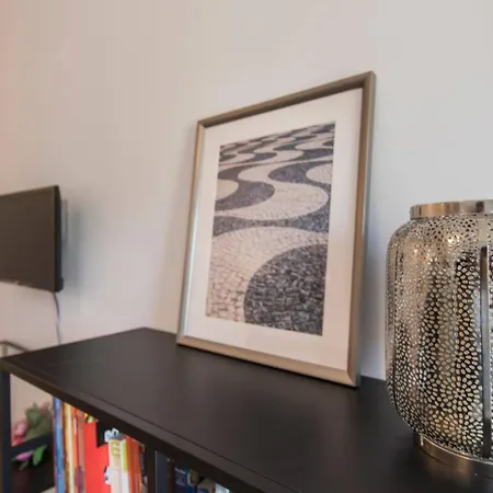 Comfortable In Campo Pequeno *