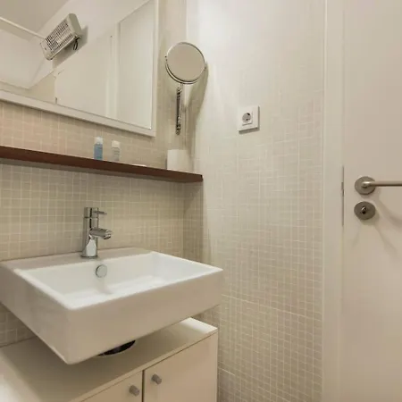 Apartamento Comfortable In Campo Pequeno Lisboa